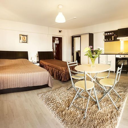 Il Primo Apartments Яссы Экстерьер фото