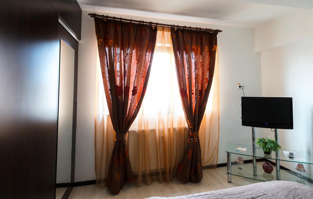 Il Primo Apartments Яссы Экстерьер фото