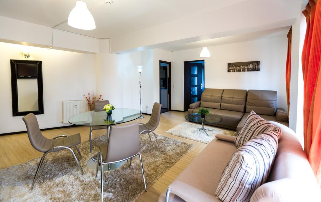 Il Primo Apartments Яссы Экстерьер фото