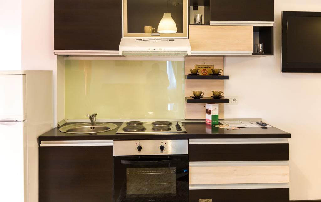 Il Primo Apartments Яссы Экстерьер фото