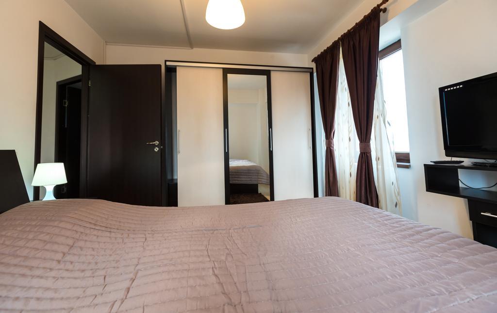 Il Primo Apartments Яссы Экстерьер фото