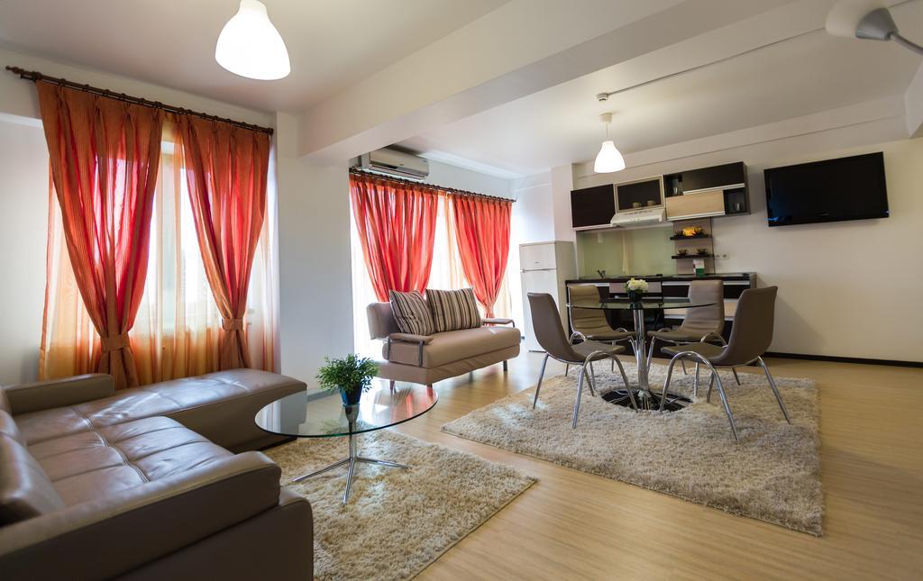 Il Primo Apartments Яссы Экстерьер фото