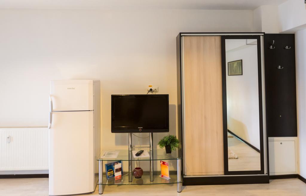 Il Primo Apartments Яссы Экстерьер фото