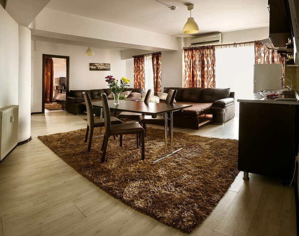 Il Primo Apartments Яссы Экстерьер фото